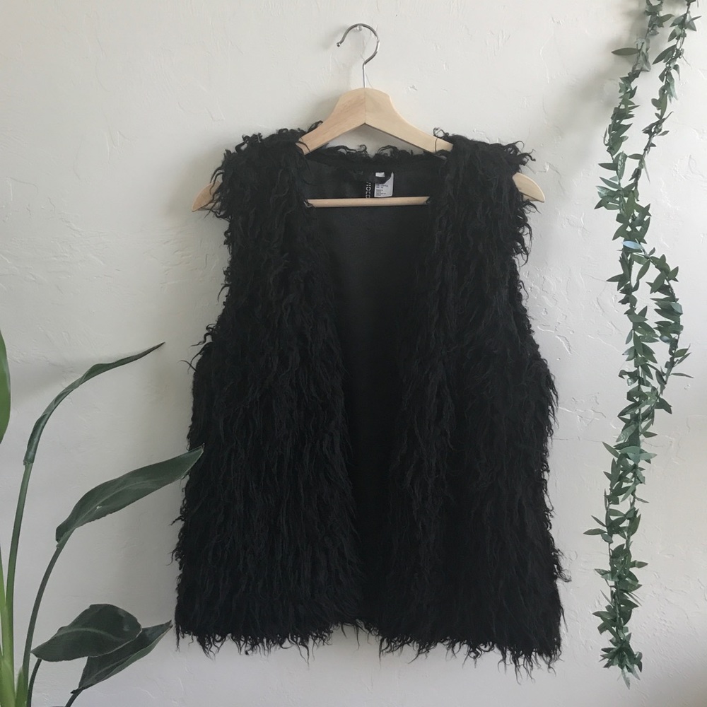 H&M shaggy faux fur vest